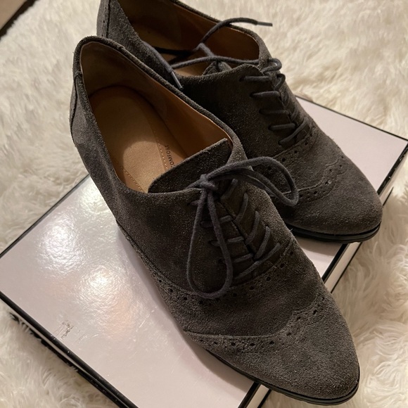 Ellen Tracy Charcoal Gray Suede Leather Lace Up Wedge Womens Wingtip Oxfords - Picture 2 of 7